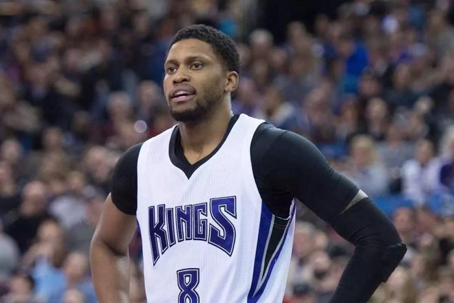 韦世豪首次 韦世豪首次